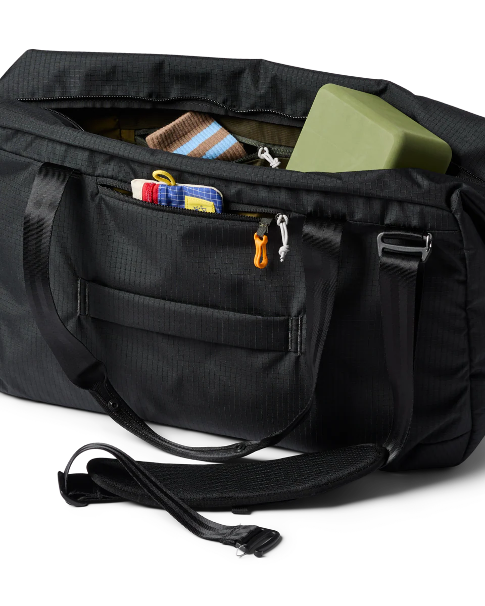 Viaje 45L Travel Duffel - Image 16
